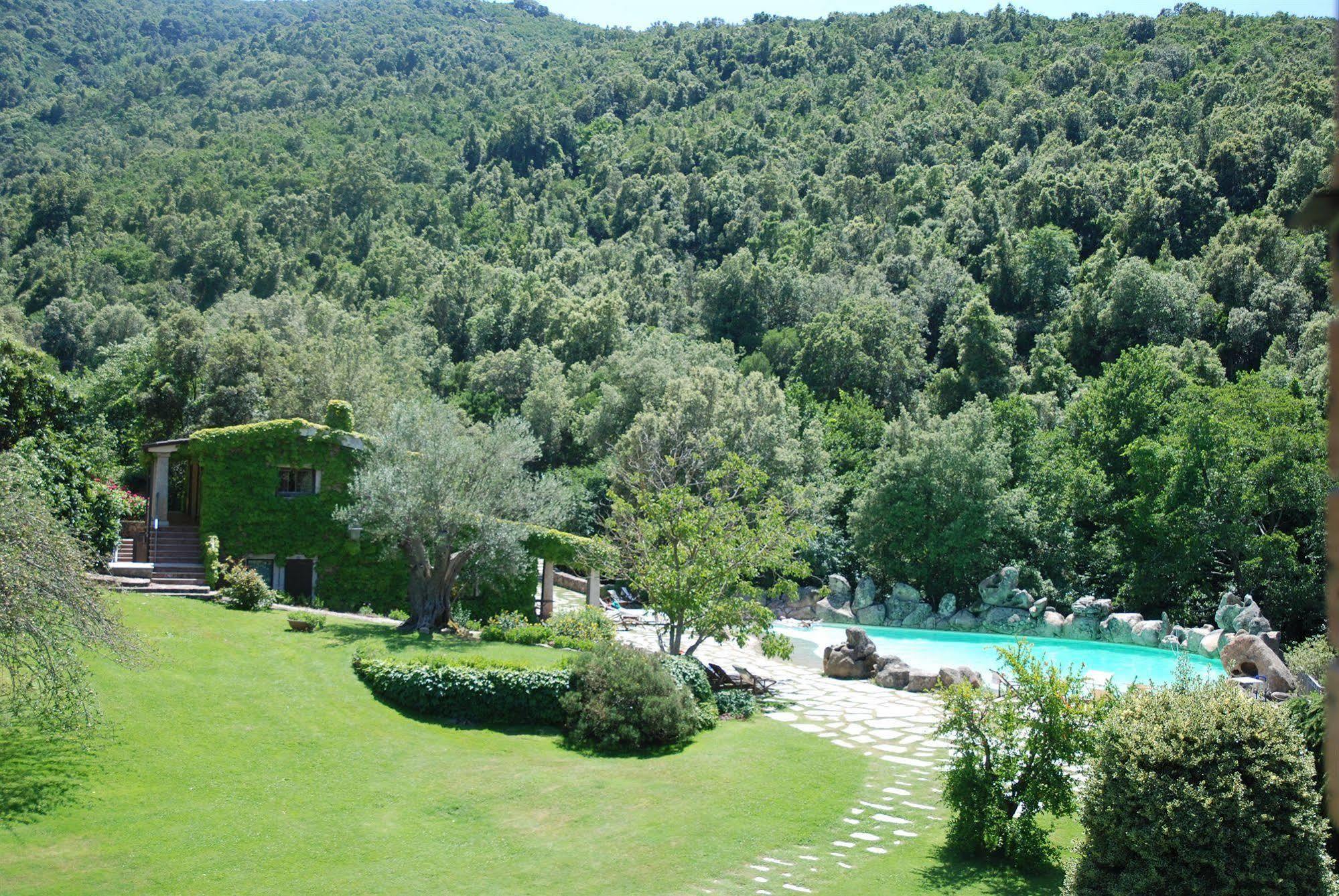 L'Agnata di De André Boutique Hotel Tempio Pausania Extérieur photo