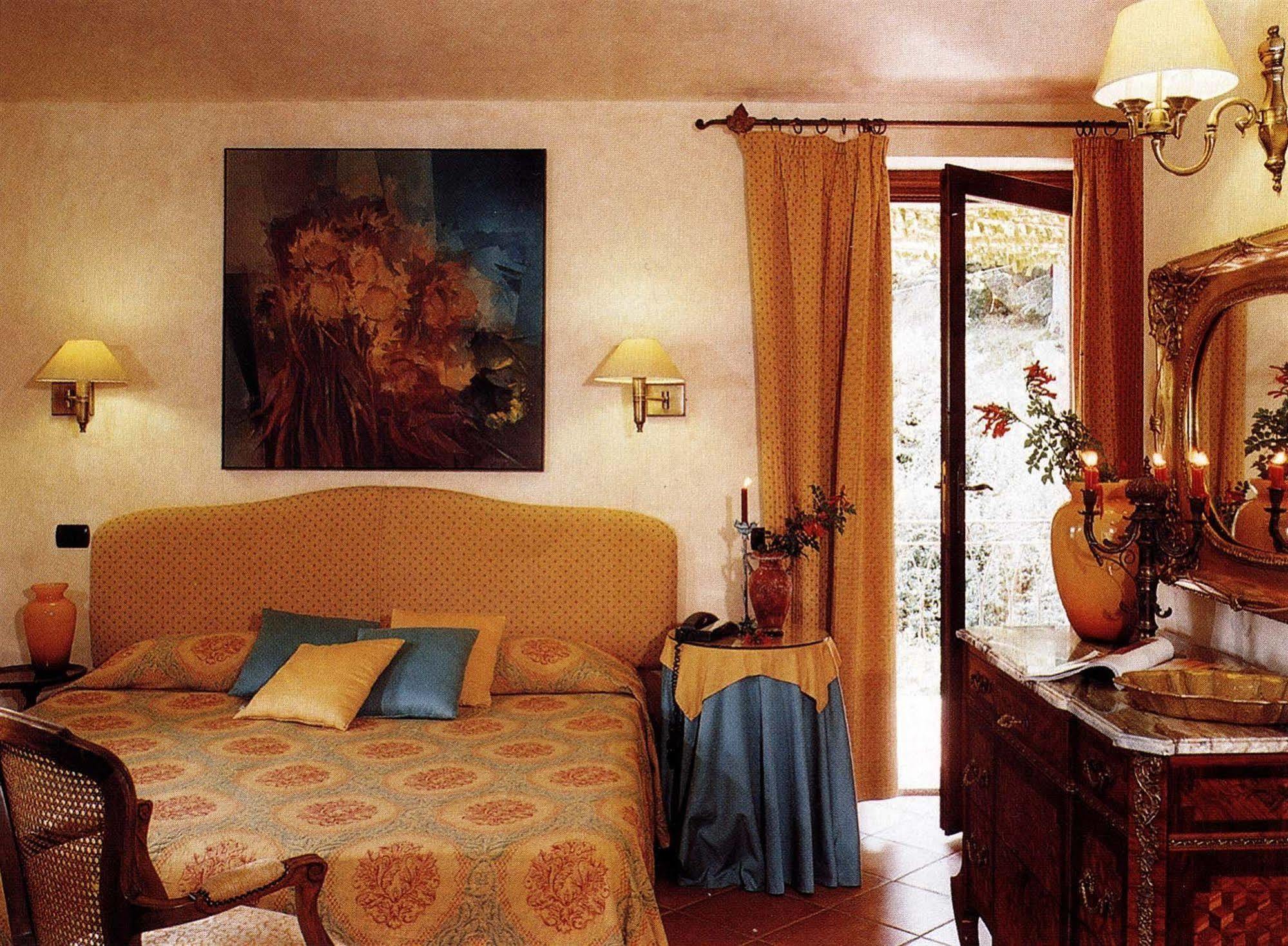 L'Agnata di De André Boutique Hotel Tempio Pausania Extérieur photo