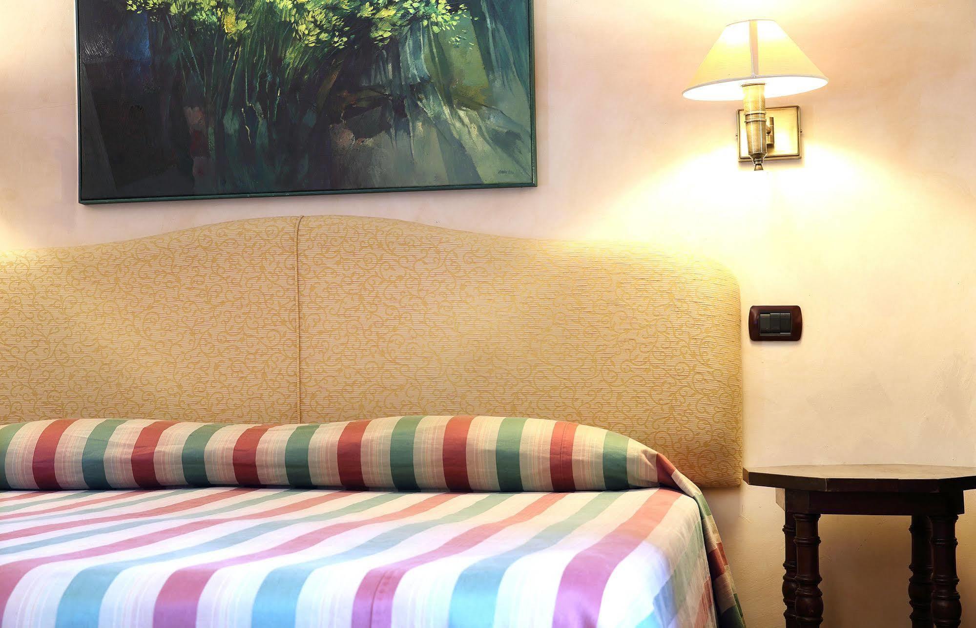 L'Agnata di De André Boutique Hotel Tempio Pausania Extérieur photo